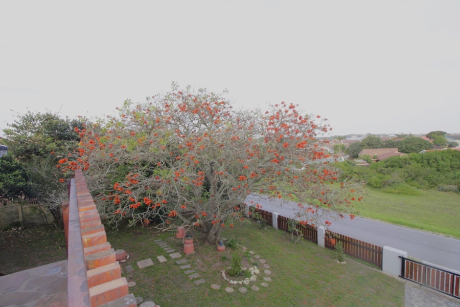 3 Bedroom Property for Sale in Aston Bay Eastern Cape